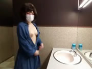 화장실에 누드